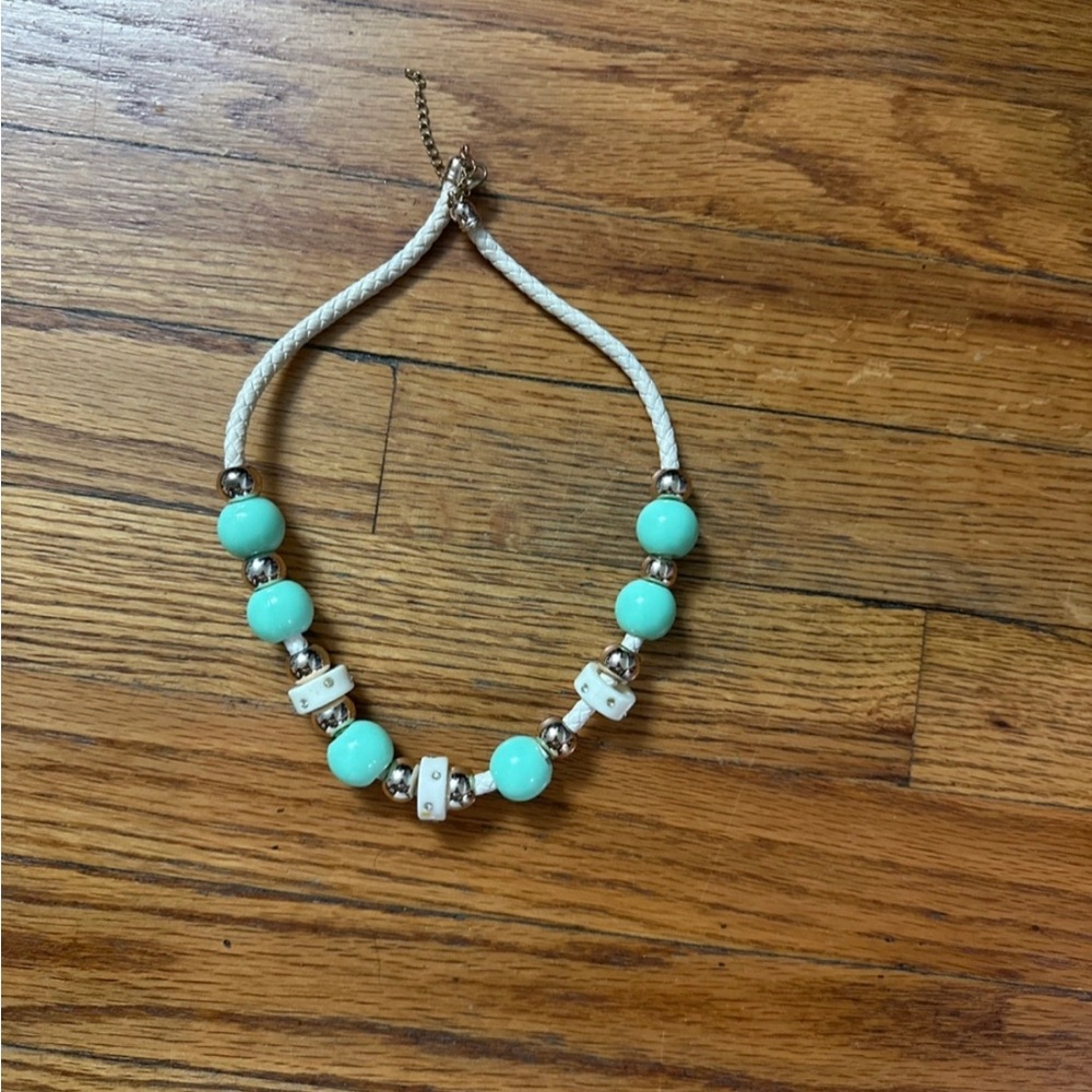 Elegant Turquoise and Gold Beaded Necklace